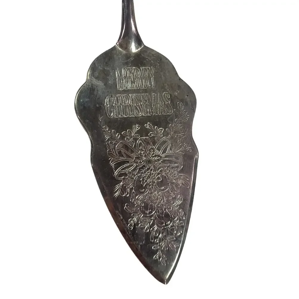 Vintage International Silver Co. Merry Christmas silver plated pie cake server